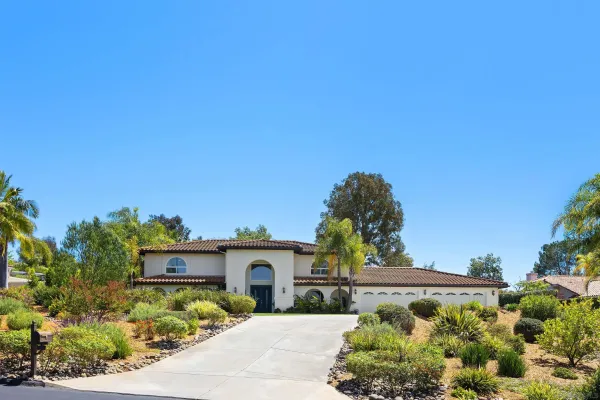 $2,475,000 | 16312 Country Day Road, Poway, CA 92064