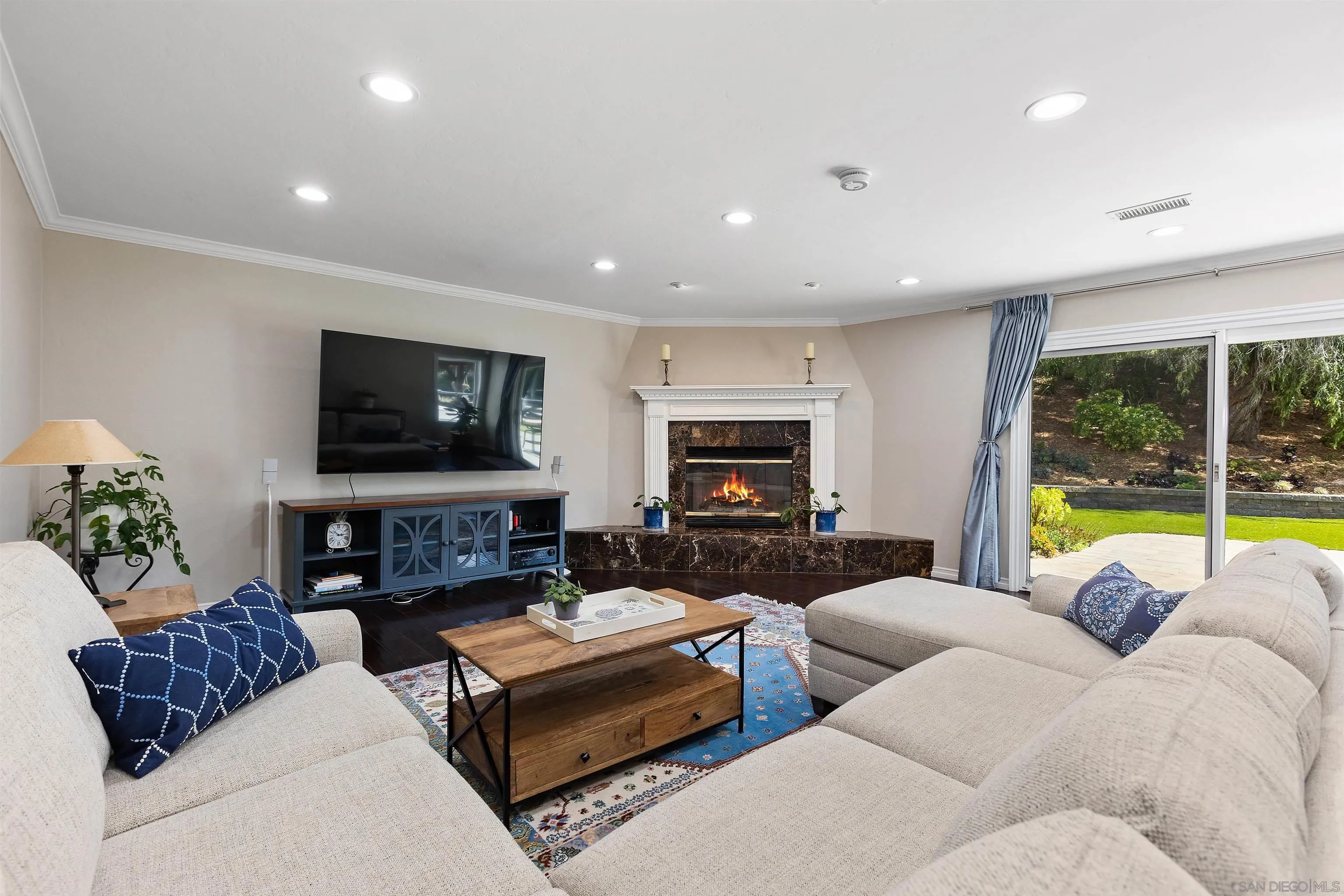 16312 Country Day Road Poway, CA 92064 - Photo 10 of 54