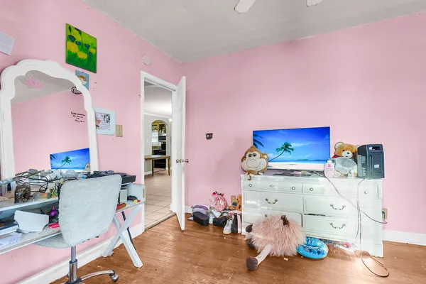 $130,000 | 3934 State Rd S-8-52, St. Stephen, SC 29479