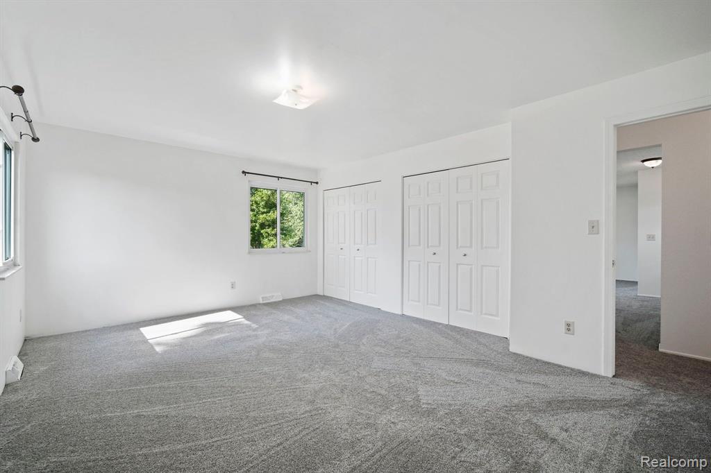 11141 East Potter Road Davison, MI 48423 - Photo 12 of 43