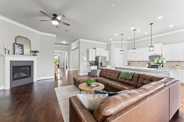 $559,995 | 2006 Laurie Darlin Drive, Conroe, TX 77384