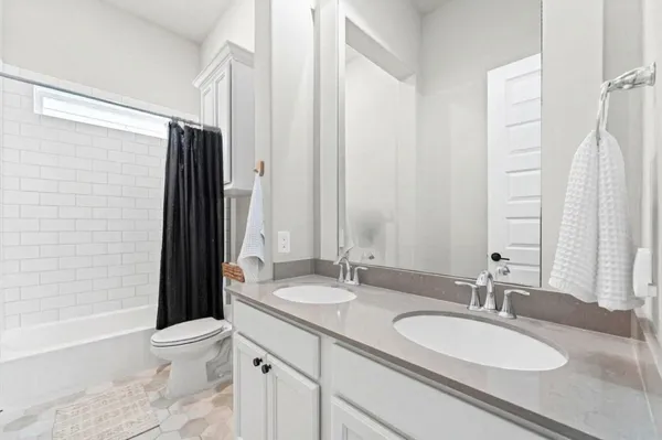$559,995 | 2006 Laurie Darlin Drive, Conroe, TX 77384
