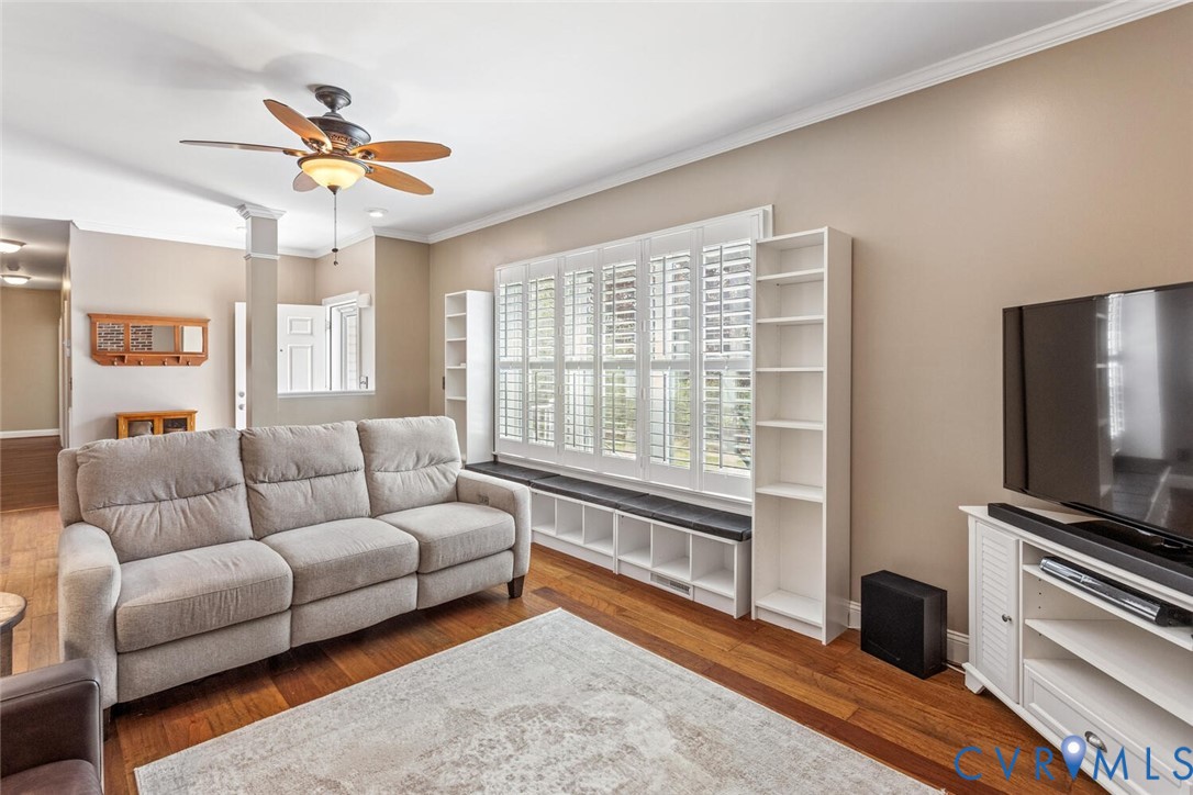 1875 Abbeyfield Road Maidens, VA 23102 - Photo 20 of 82 Living room, shelves are included!