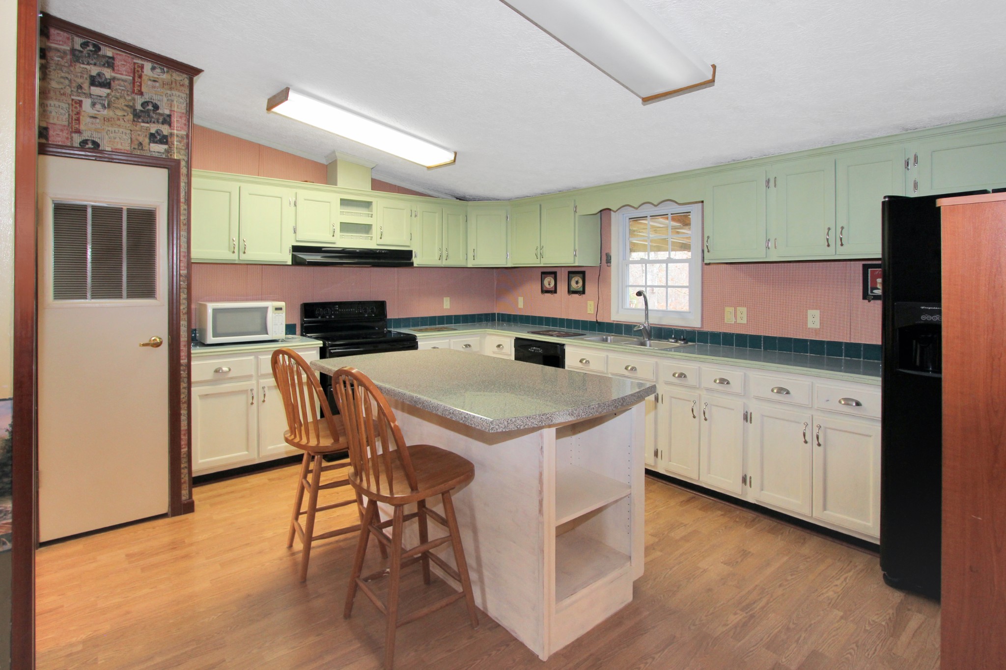 1098 Bumpus Mills Road Dover, TN 37058 - Photo 13 of 23 Gallery Image 13