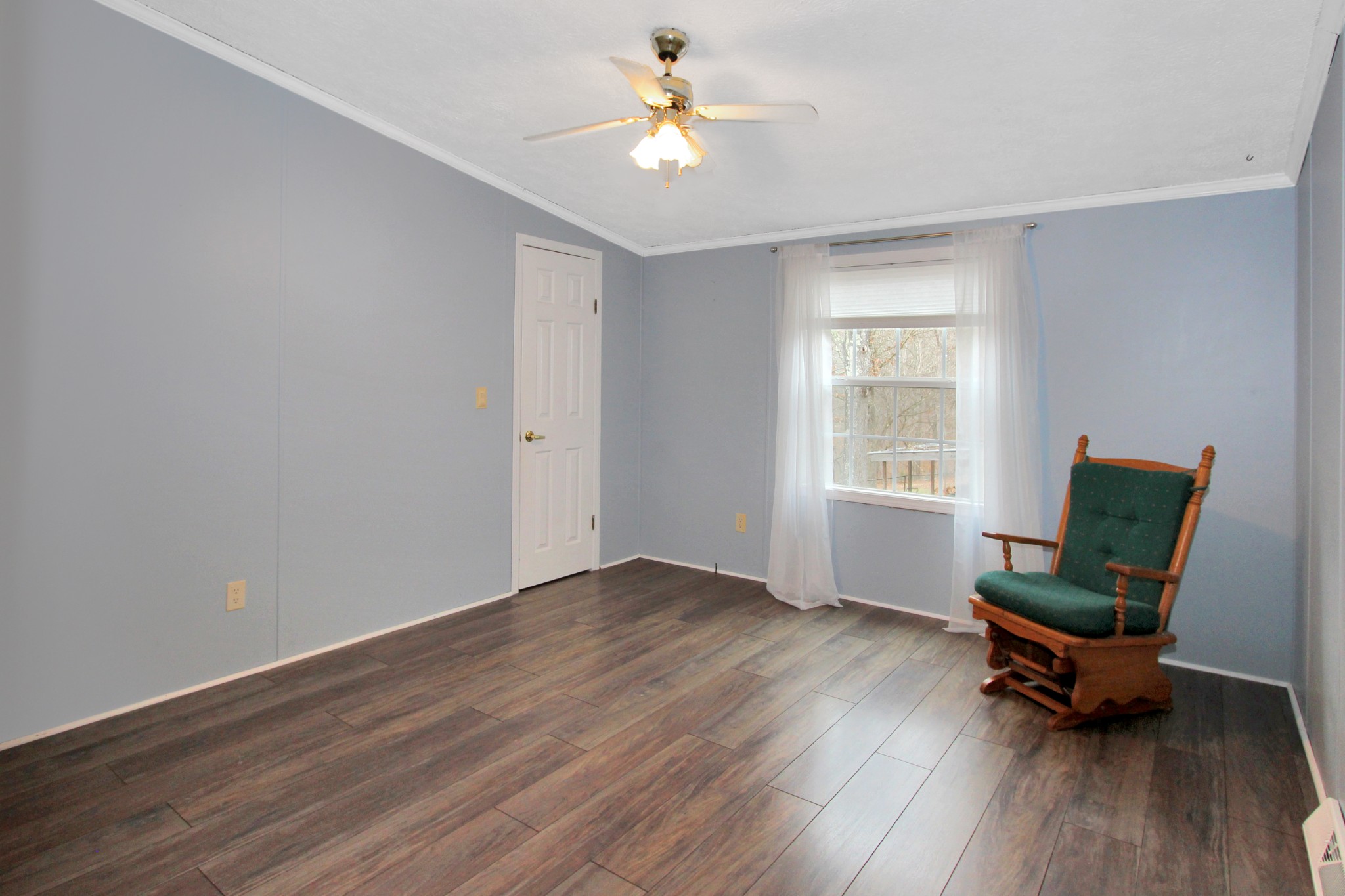 1098 Bumpus Mills Road Dover, TN 37058 - Photo 18 of 23 Gallery Image 18