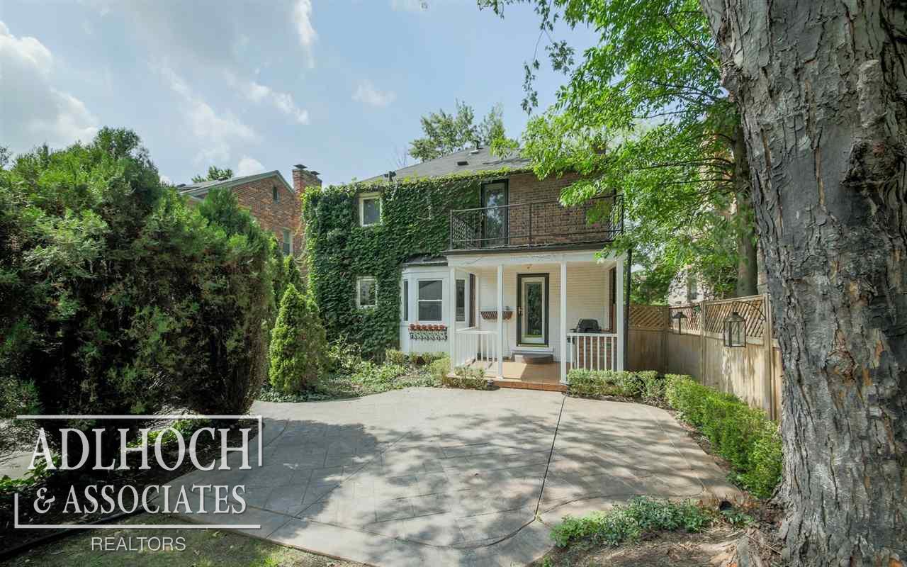 286 Fisher Road Grosse Pointe, MI 48230 - Photo 25 of 29 31300939-25.JPG