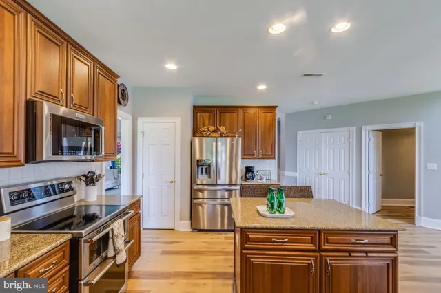 $859,000 | 37486 Seaside Drive, Ocean View, DE 19970