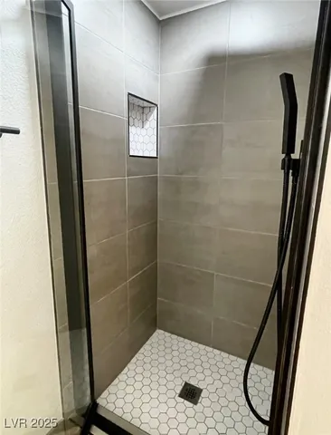 $1,350 | 5260 Indian River Drive, Unit 249, Las Vegas, NV 89103