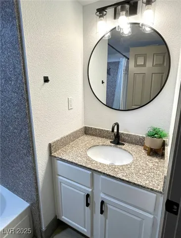 $1,350 | 5260 Indian River Drive, Unit 249, Las Vegas, NV 89103