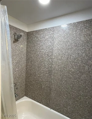 $1,350 | 5260 Indian River Drive, Unit 249, Las Vegas, NV 89103