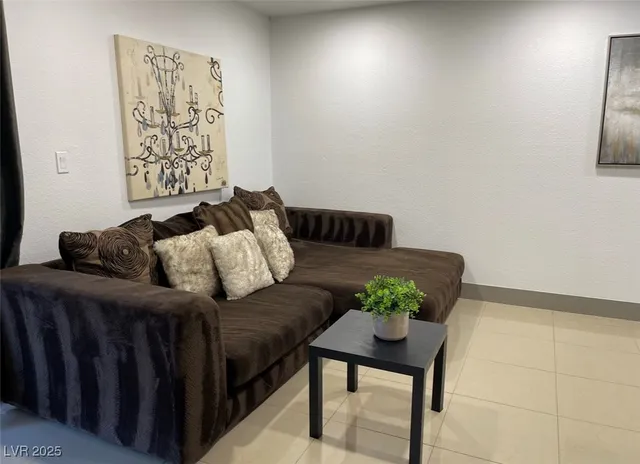 $1,350 | 5260 Indian River Drive, Unit 249, Las Vegas, NV 89103
