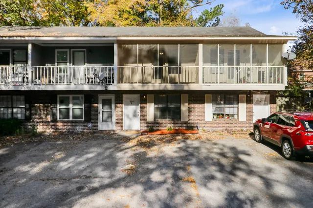 $195,000 | 104 Muir Court, Unit C, Summerville, SC 29485