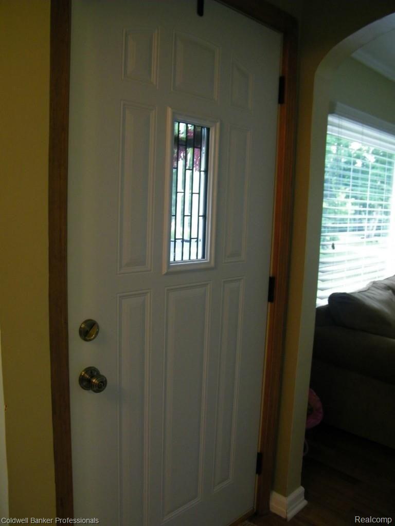366 Davis Lake Road Lapeer, MI 48446 - Photo 15 of 31 100_5493.jpg