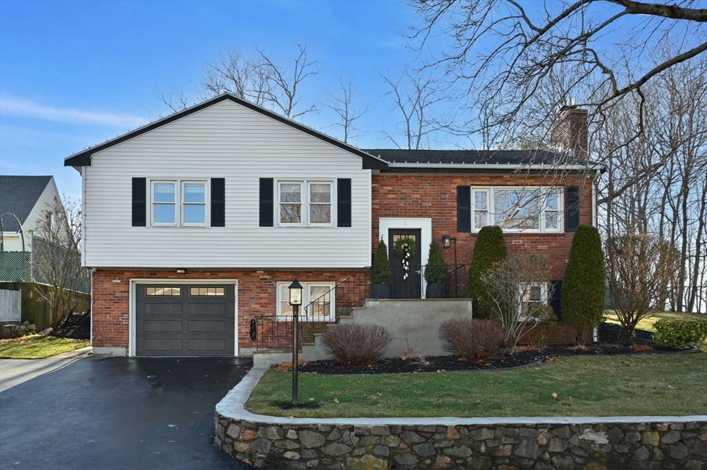 11 Ralph Road Peabody, MA 01960 - Photo 1 of 40 Gallery Image 1
