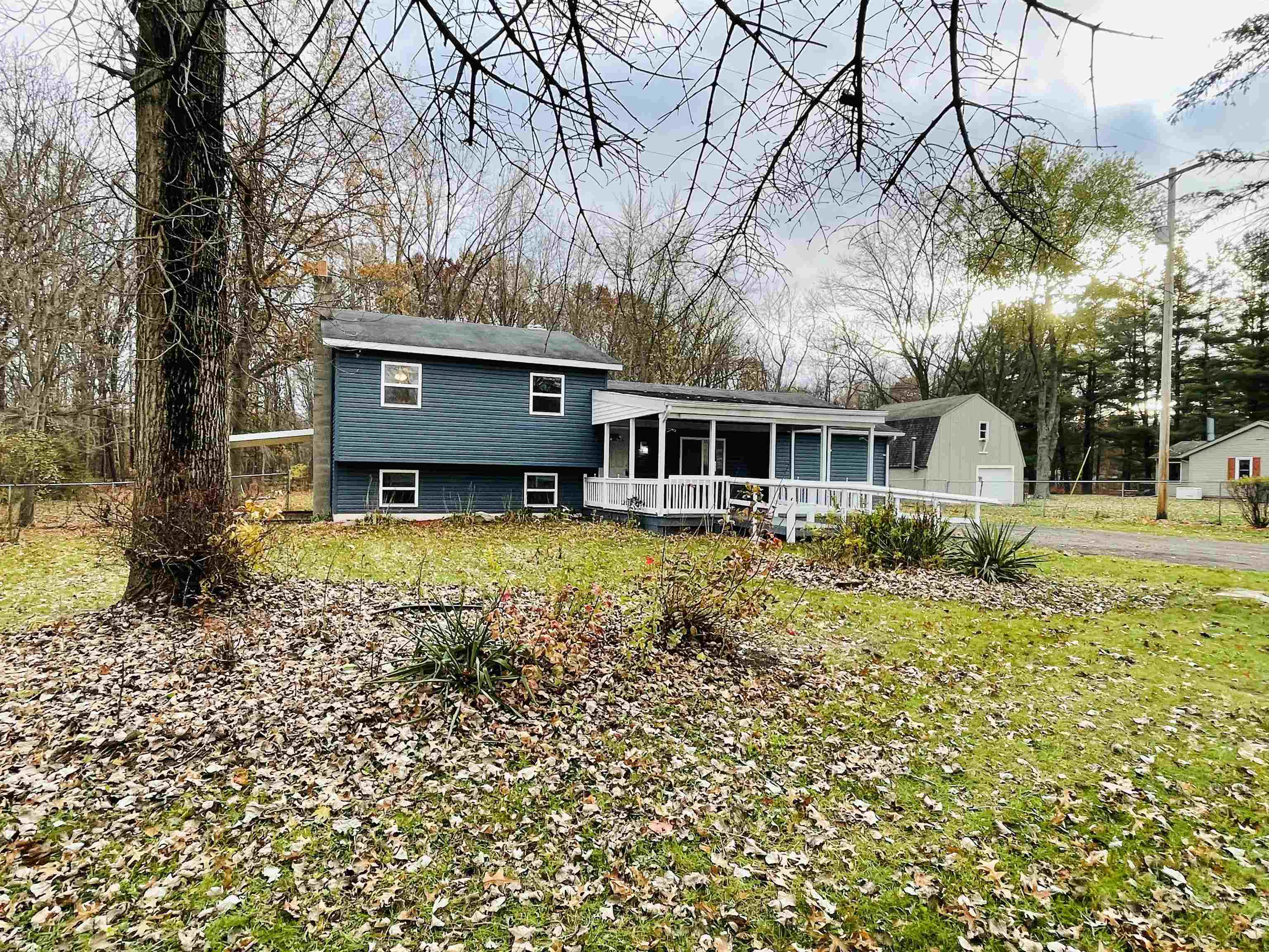 9035 West Dodge Road Montrose, MI 48457 - Photo 38 of 51 50127255-39.JPG
