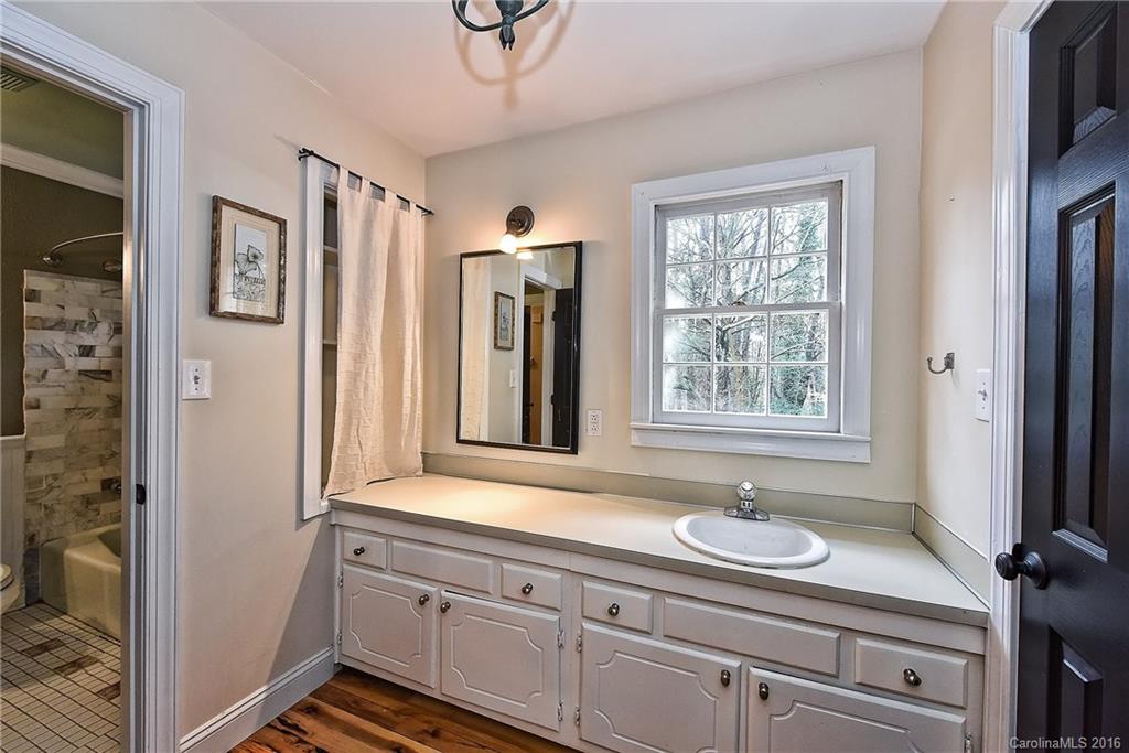1339 Rock Point Road Charlotte, NC 28270 - Photo 12 of 23 Gallery Image 12