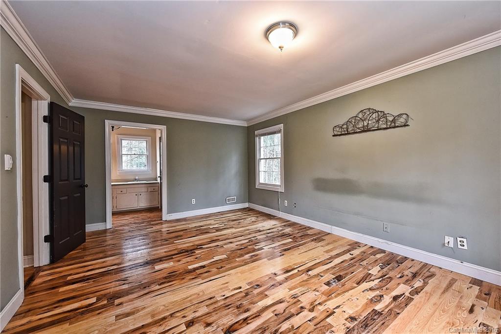 1339 Rock Point Road Charlotte, NC 28270 - Photo 9 of 23 Gallery Image 9