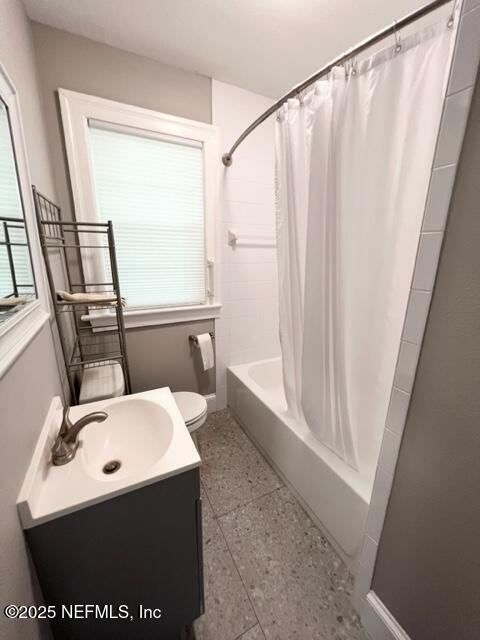2144 Southampton Road Jacksonville, FL 32207 - Photo 12 of 27 a bathroom with a sink and a mirror