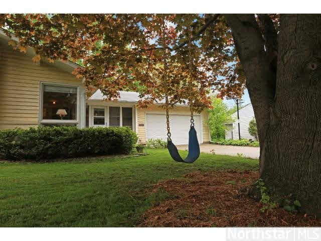 5901 Ruth Drive Edina, MN 55424 - Photo 2 of 18 Gallery Image 2