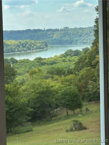 $850,000 | 7135 East Hiawatha Heights, Leavenworth, IN 47137