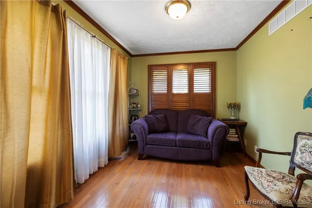 $850,000 | 7135 East Hiawatha Heights, Leavenworth, IN 47137