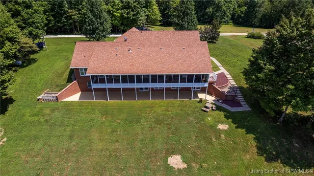 $850,000 | 7135 East Hiawatha Heights, Leavenworth, IN 47137