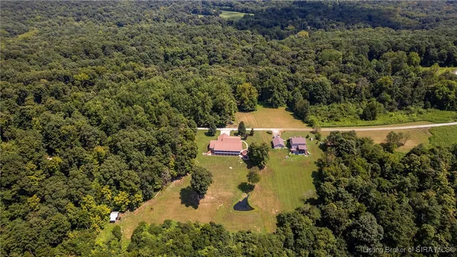 $850,000 | 7135 East Hiawatha Heights, Leavenworth, IN 47137