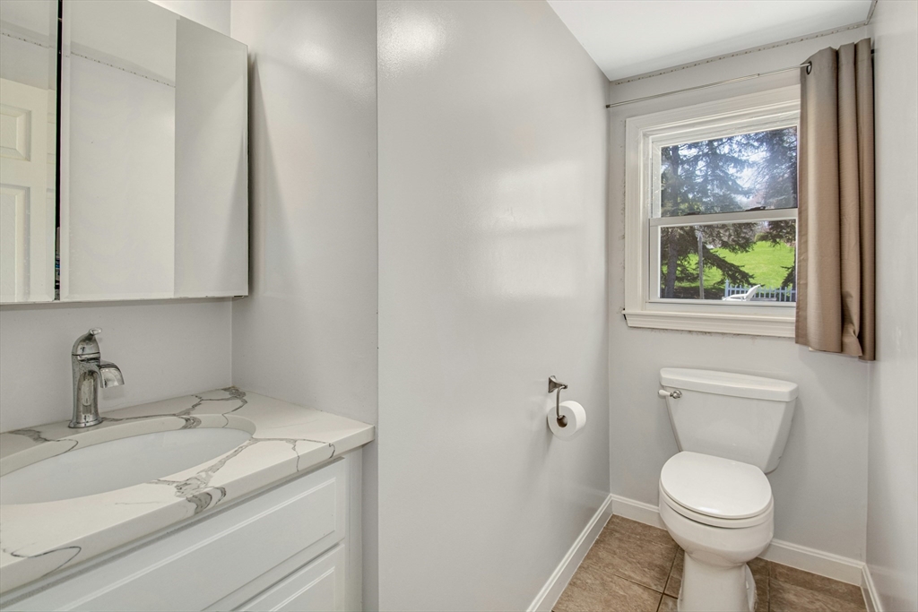 7 Jennings Road Westborough, MA 01581 - Photo 27 of 34 Gallery Image 27