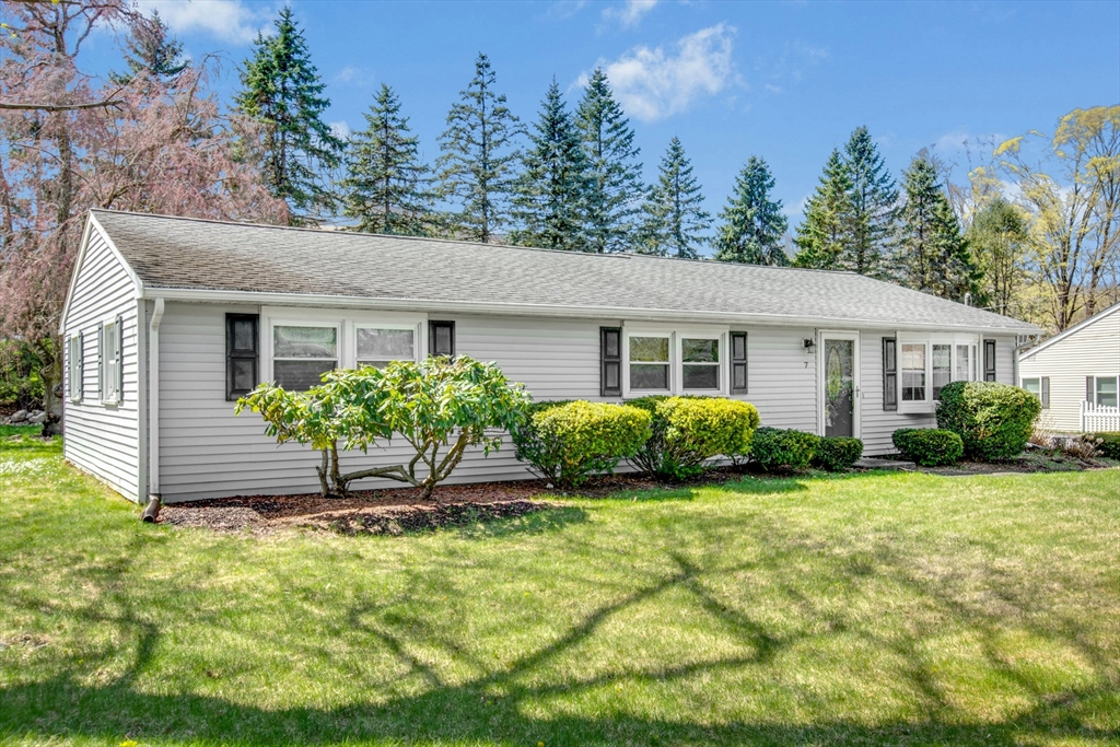 7 Jennings Road Westborough, MA 01581 - Photo 3 of 34 Gallery Image 3
