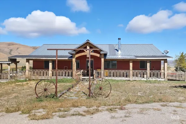 $850,000 | 1206 East 2000 S 1206 E 2000 Street South, Malta, ID 83342