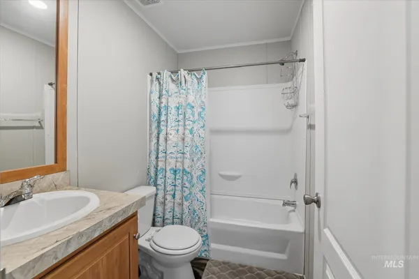 $850,000 | 1206 East 2000 S 1206 E 2000 Street South, Malta, ID 83342