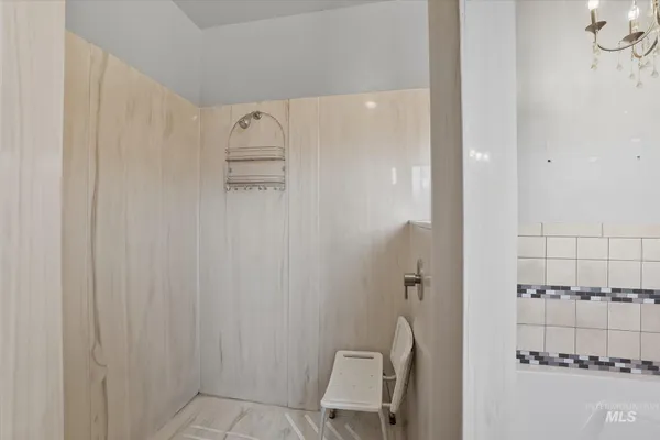 $850,000 | 1206 East 2000 S 1206 E 2000 Street South, Malta, ID 83342