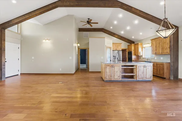 $850,000 | 1206 East 2000 S 1206 E 2000 Street South, Malta, ID 83342