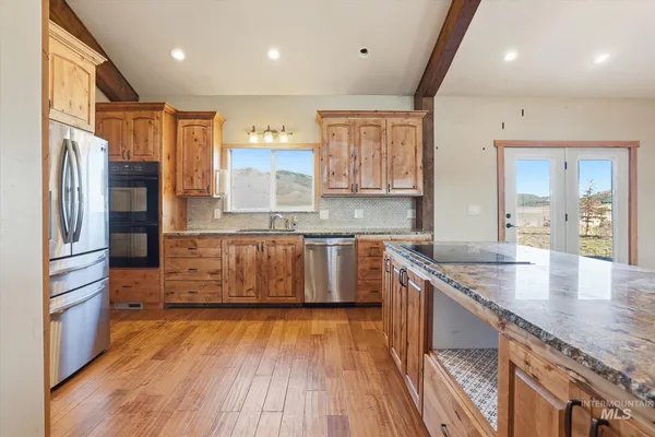 $850,000 | 1206 East 2000 S 1206 E 2000 Street South, Malta, ID 83342