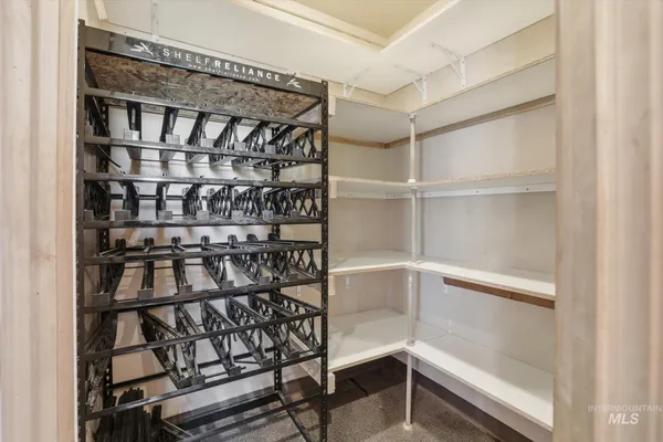 $850,000 | 1206 East 2000 S 1206 E 2000 Street South, Malta, ID 83342