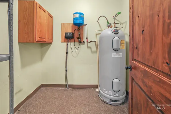 $850,000 | 1206 East 2000 S 1206 E 2000 Street South, Malta, ID 83342