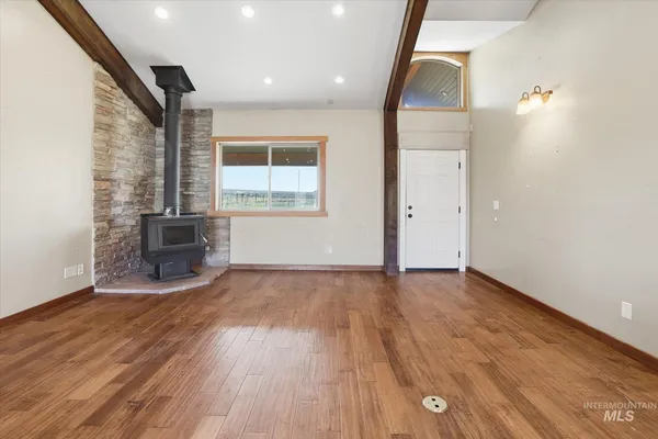 $850,000 | 1206 East 2000 S 1206 E 2000 Street South, Malta, ID 83342