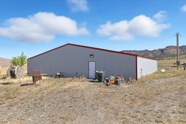 $850,000 | 1206 East 2000 S 1206 E 2000 Street South, Malta, ID 83342