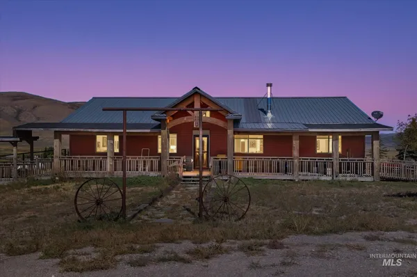 $850,000 | 1206 East 2000 S 1206 E 2000 Street South, Malta, ID 83342