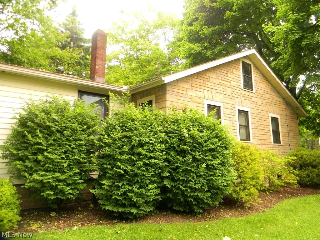 1788 Krumroy Road Akron, OH 44312 - Photo 17 of 19