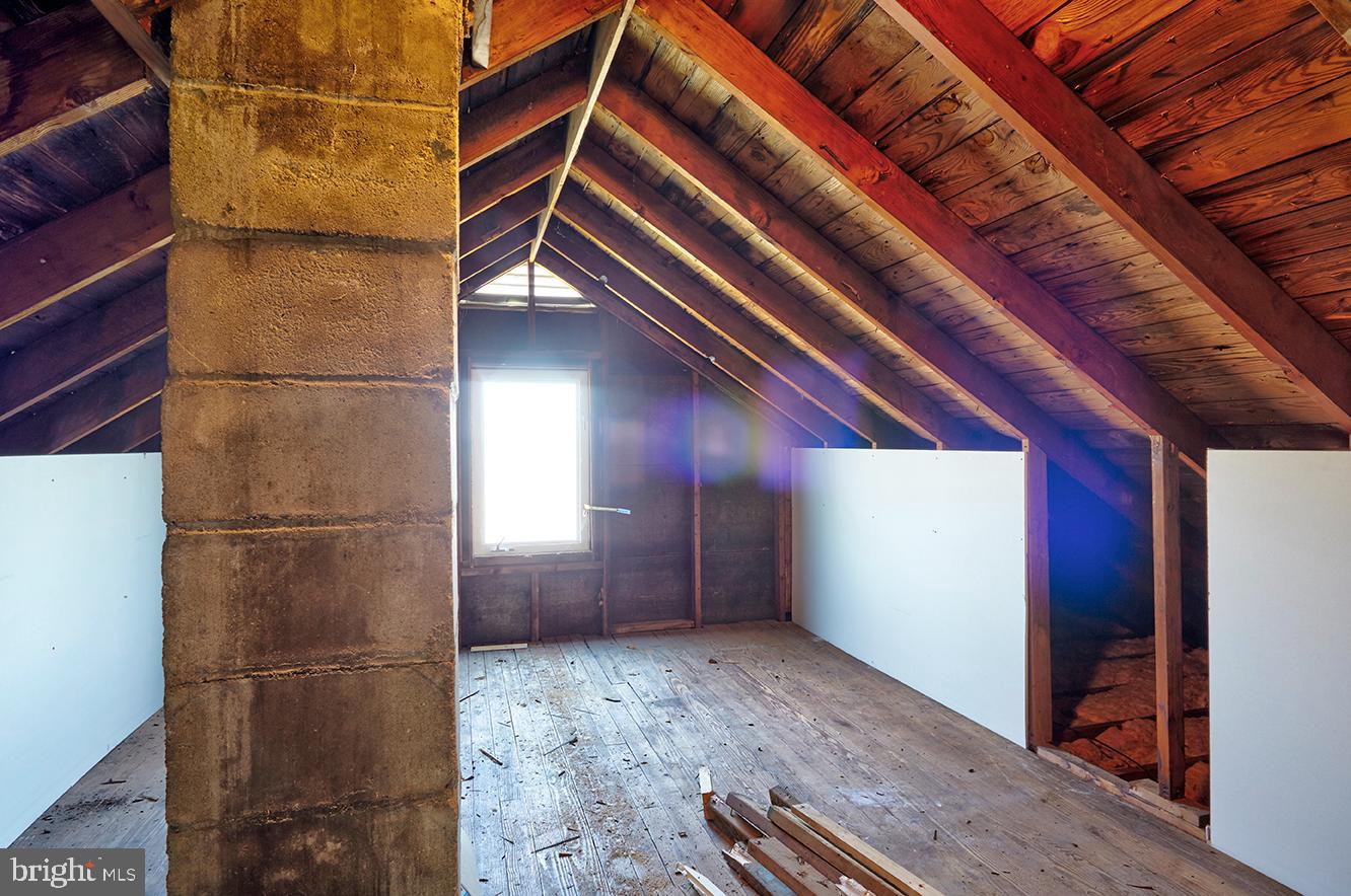 1403 Monmouth Road Mount Holly, NJ 08060 - Photo 23 of 30 Attic