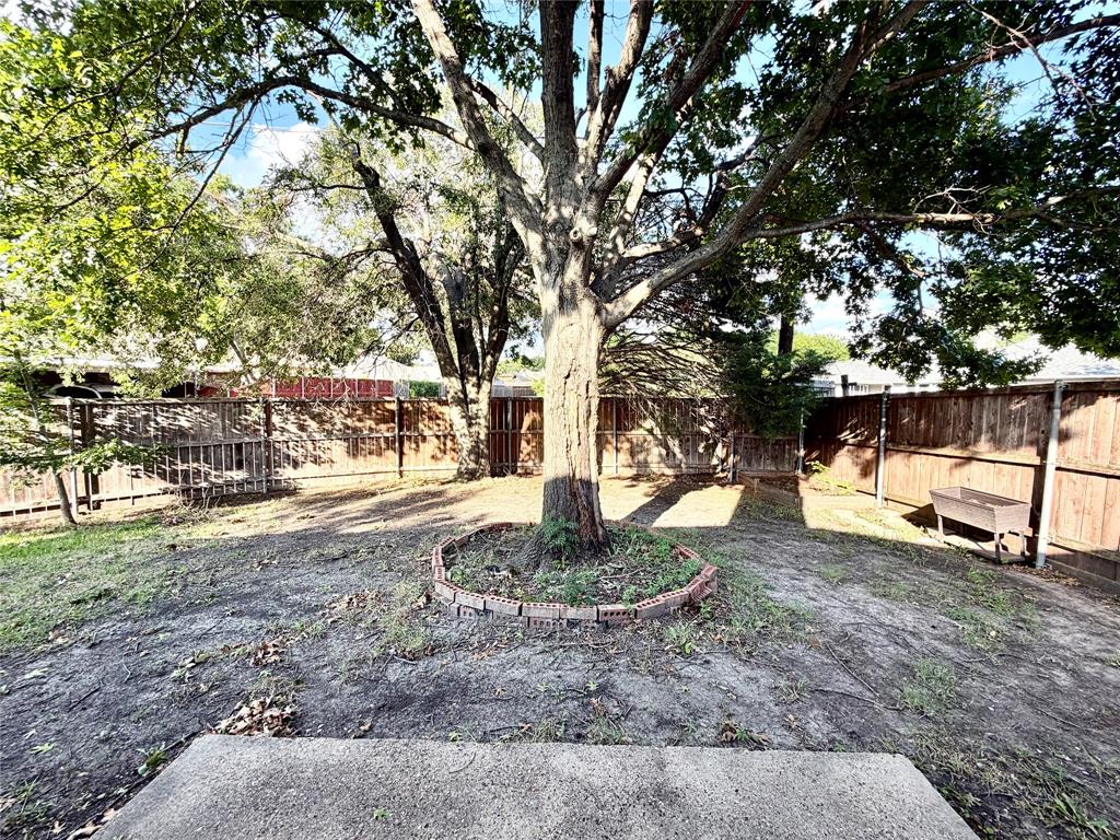 4232 Osborn Road Dallas, TX 75227 - Photo 21 of 22