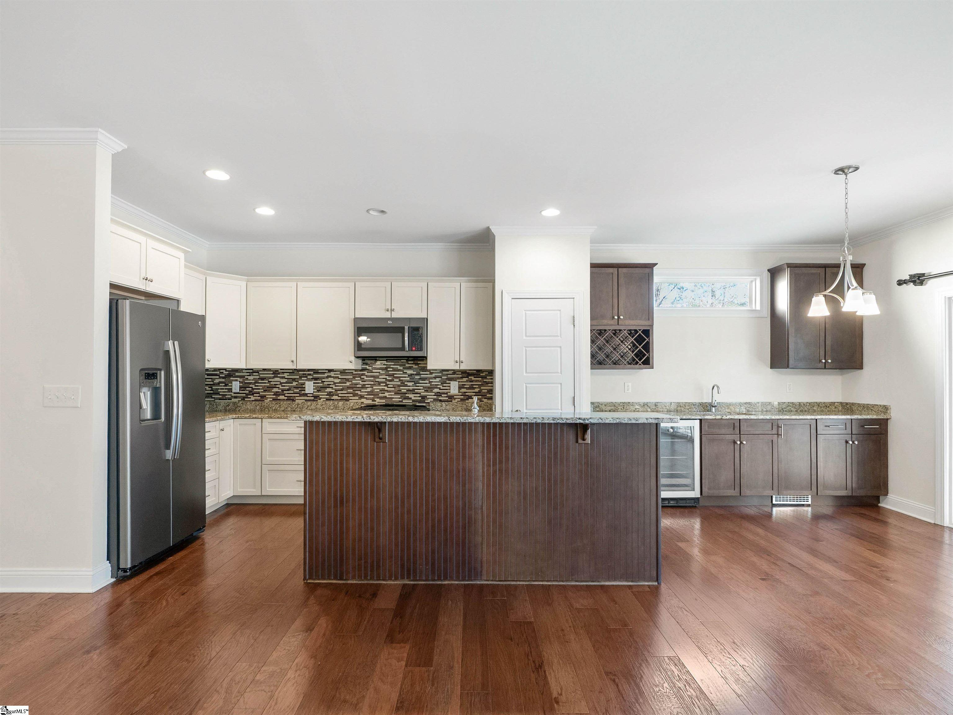 119 Lookout Way Ninety Six, SC 29666 - Photo 16 of 37