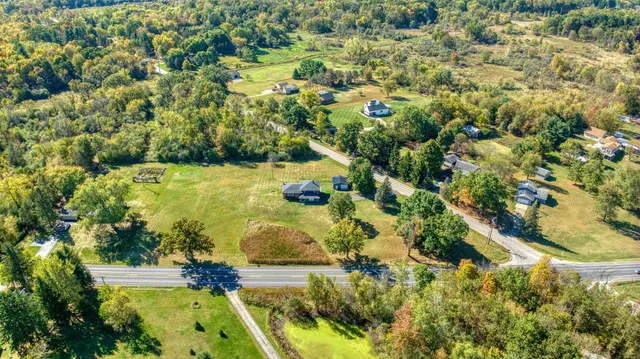 $379,900 | 7165 Clinton Road, Jackson, MI 49201