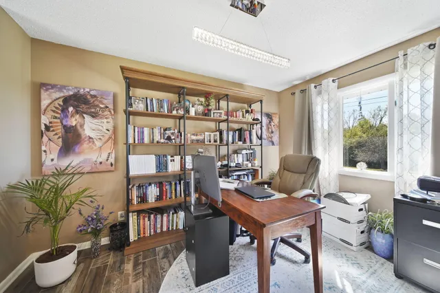 $379,900 | 7165 Clinton Road, Jackson, MI 49201