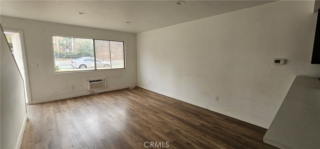 1131 East Citrus Avenue, Unit 1 Redlands, CA 92374 - Photo 7 of 8