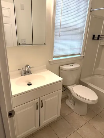 $3,295 | 234 Brook Road, Unit 1, Milton, MA 02186