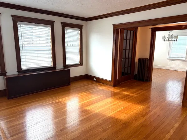 $3,295 | 234 Brook Road, Unit 1, Milton, MA 02186