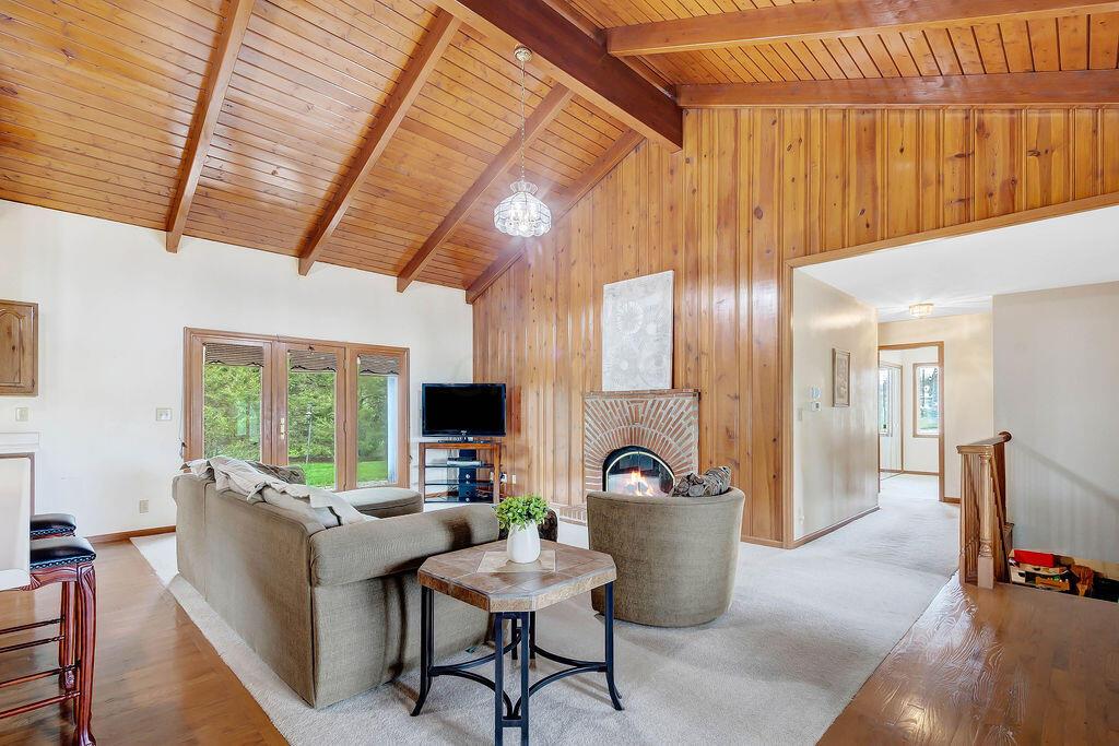 9747 Concord Road Dublin, OH 43017 - Photo 17 of 40 Great room