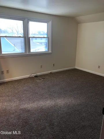 $2,250 | 34 Swayze Drive, Unit B, Colonie, NY 12110